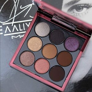 MAC Aaliyah Eyeshadow Palette